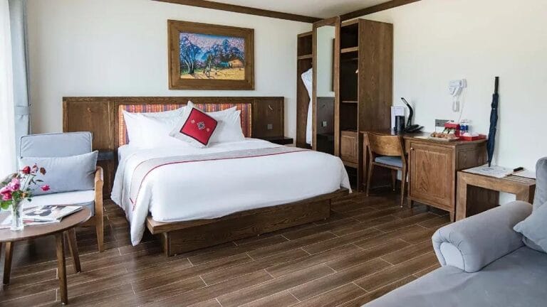 Cat Cat Village luxury stay