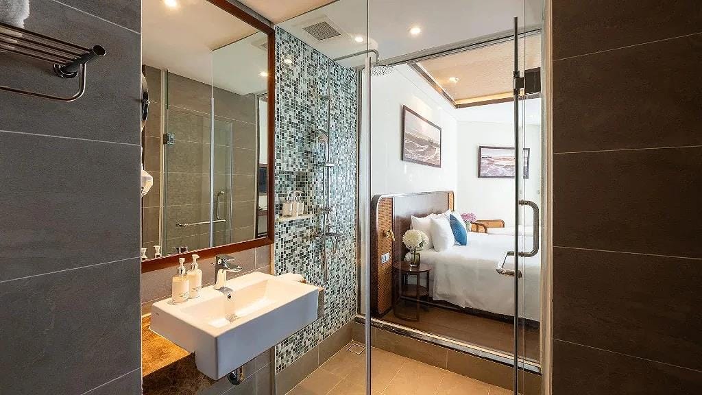 Beachfront resort Bai Truong