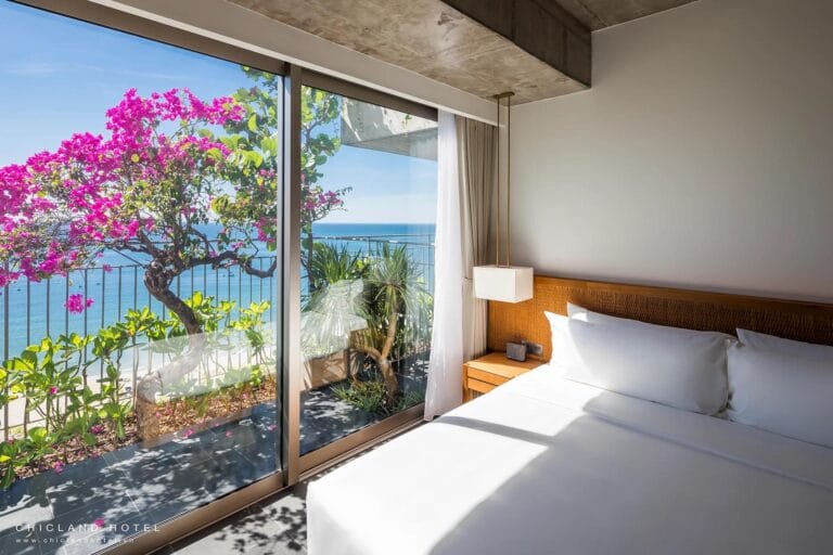 Best beachfront hotels in Da Nang