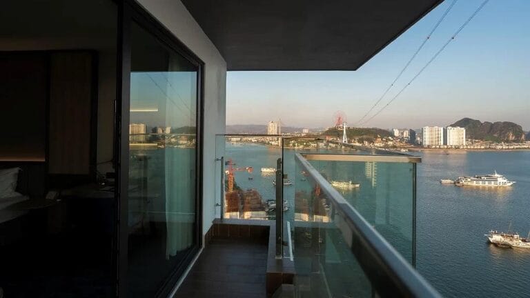 Luxury accommodation Bai Chay