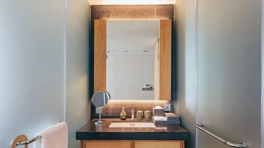 Best beachfront hotels in Da Nang