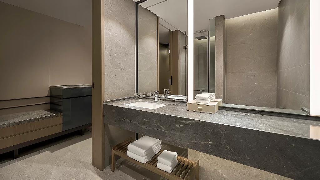 Accommodation near Han River