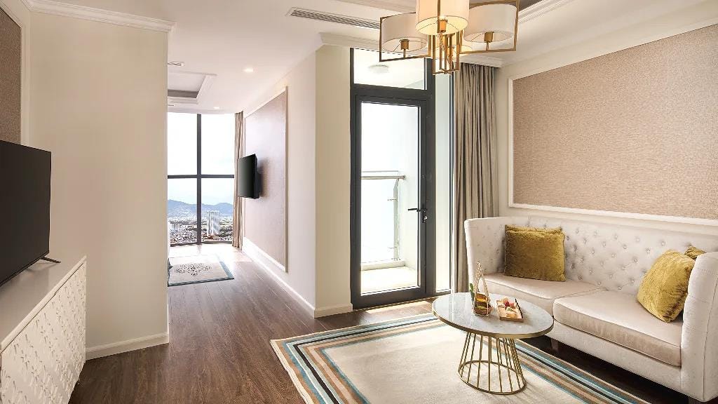 Grand Premium Room 2