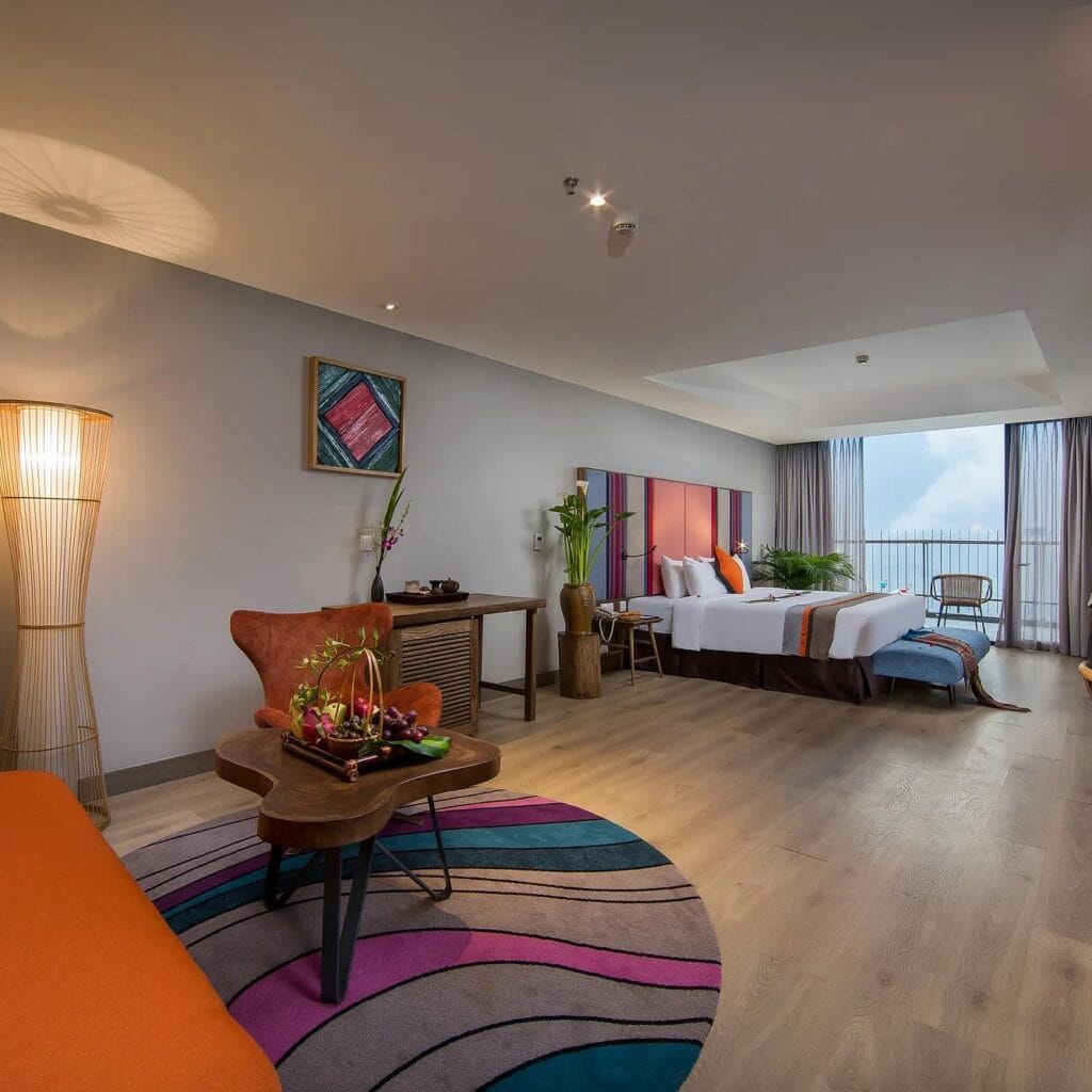 Luxury accommodation Muong Hoa Valley