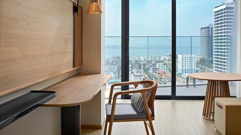 Hyatt Place Halong 1 King Bed 5