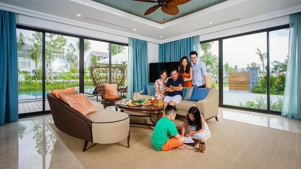 Beachfront resort Bai Truong