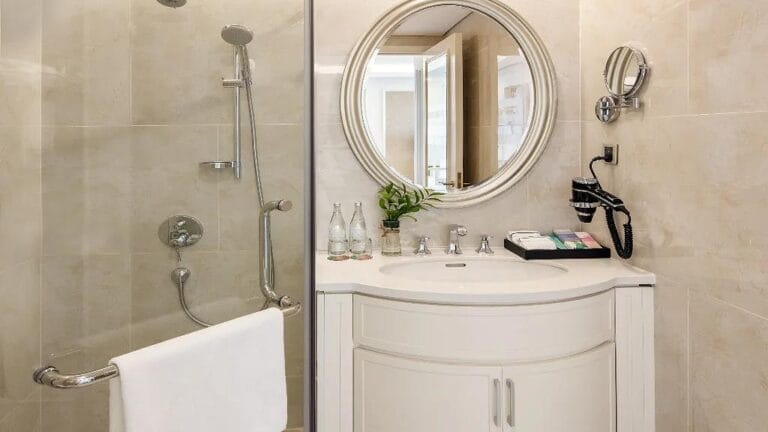 Luxury hotel in Da Nang city center