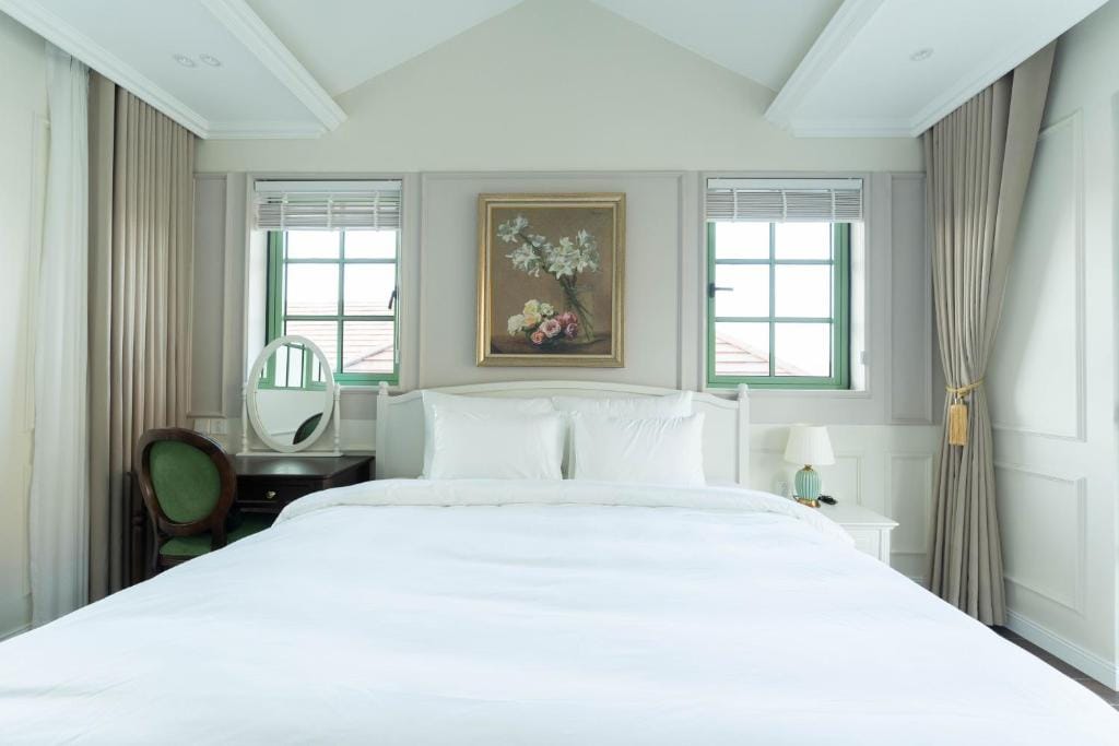 Luxury garden retreat