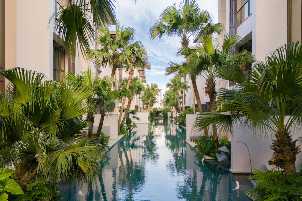 Three Bedroom Villa Pool Access 8