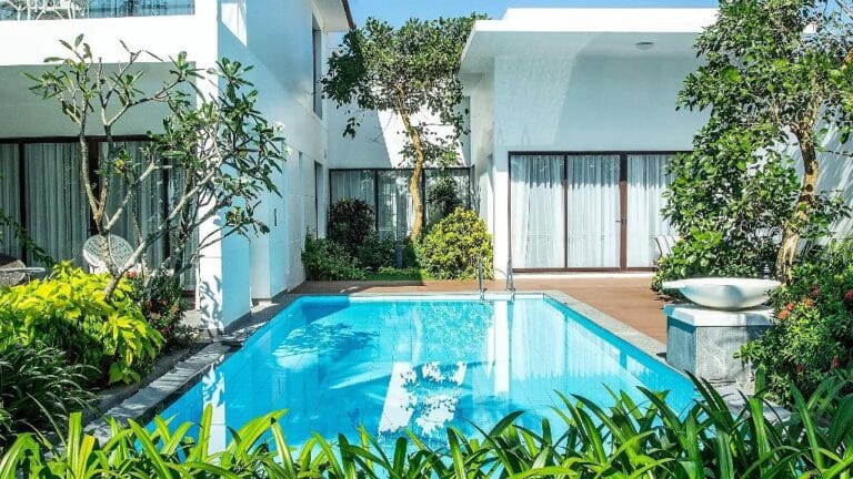 Villa 4 Bedroom Garden View