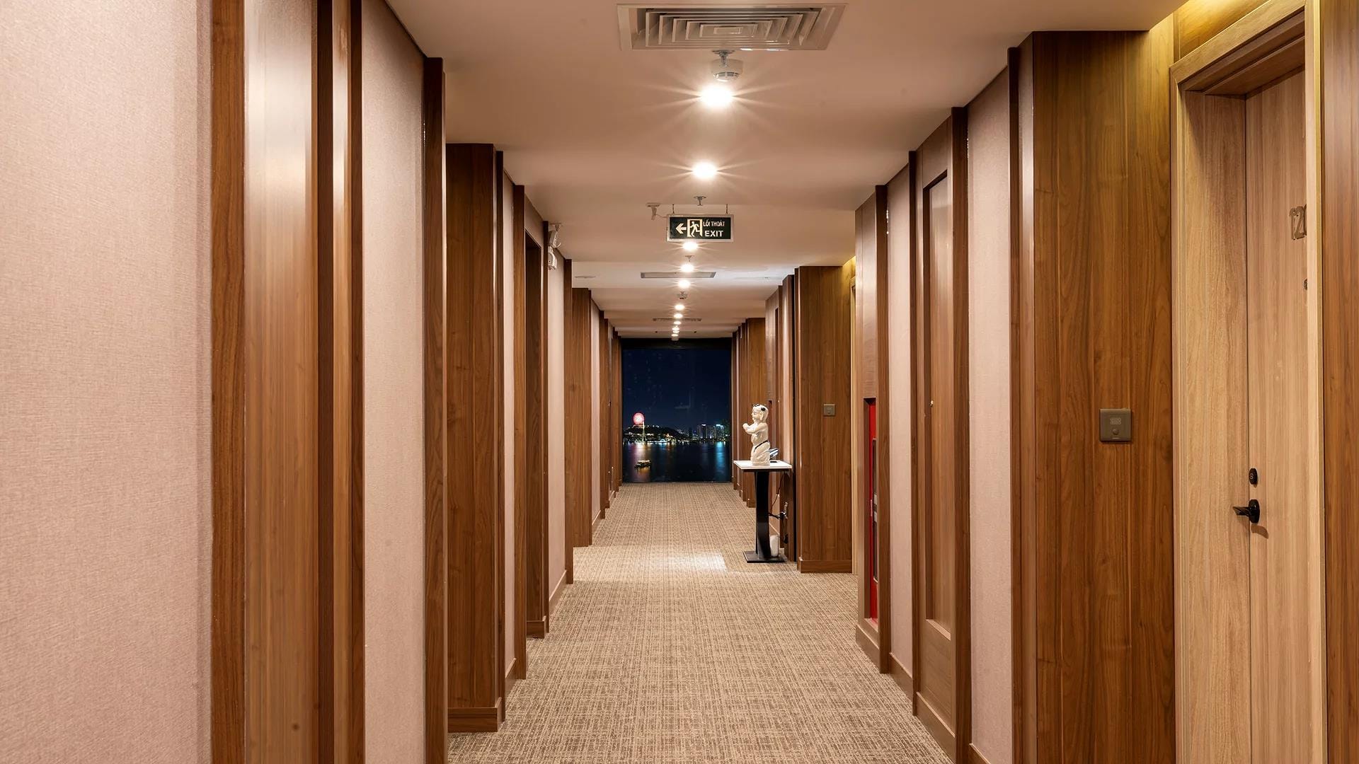 Wyndham Garden Legend Ha Long