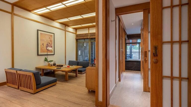 Yoko Onsen Quang Hanh